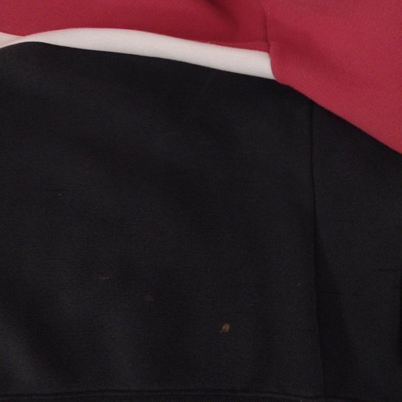 CANADA red white black athletic jacket - Picture 4 of 4
